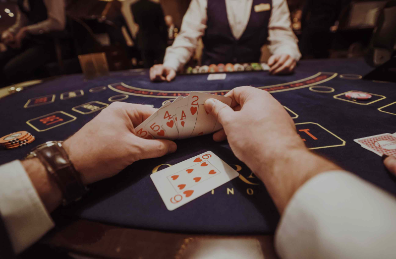 покер казино виртуальное